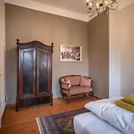 Altstadt Palais * Weimar (Thuringia)